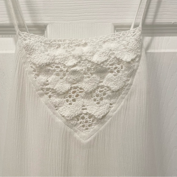 Surf Gypsy Crochet Gauze Tank - Picture 3 of 10